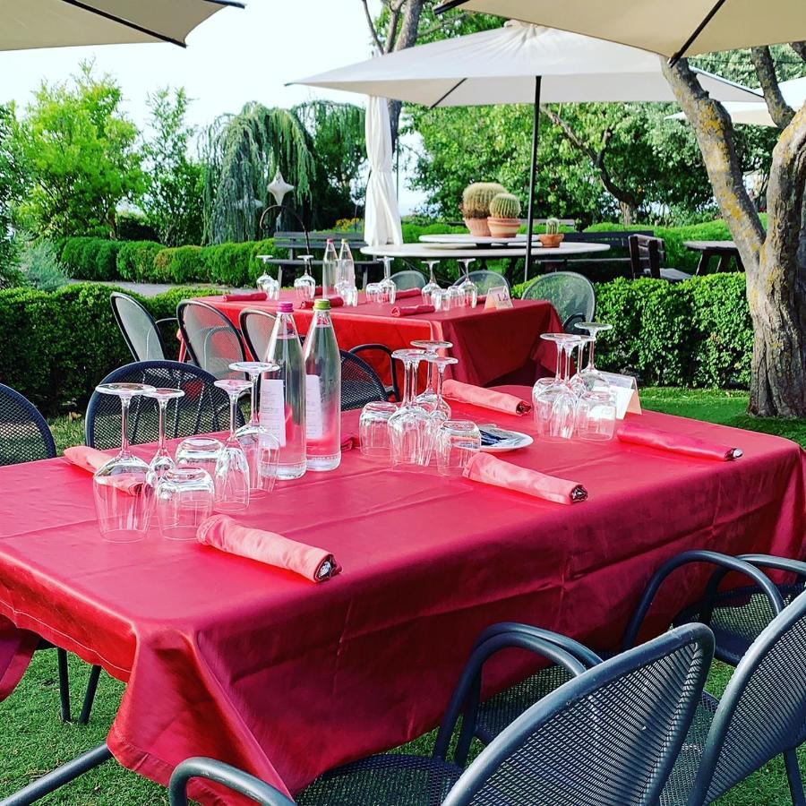 Hotel Tetto Delle Marche - Ristorante Dei Conti Cingoli Kültér fotó