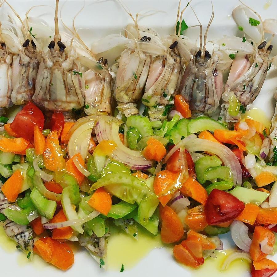Hotel Tetto Delle Marche - Ristorante Dei Conti Cingoli Kültér fotó