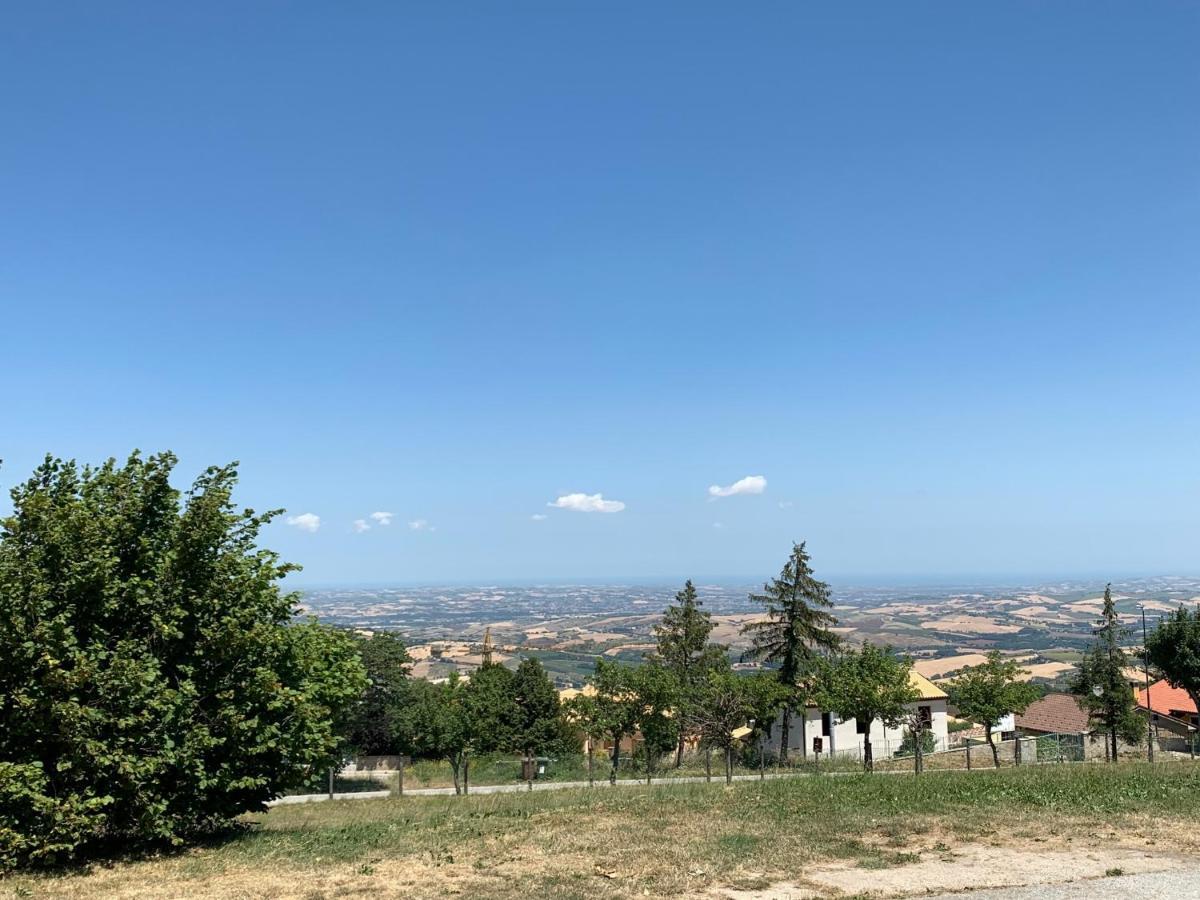 Hotel Tetto Delle Marche - Ristorante Dei Conti Cingoli Kültér fotó