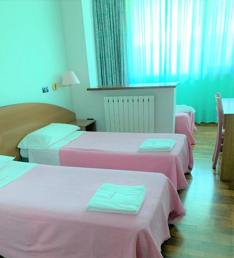 Hotel Tetto Delle Marche - Ristorante Dei Conti Cingoli Kültér fotó