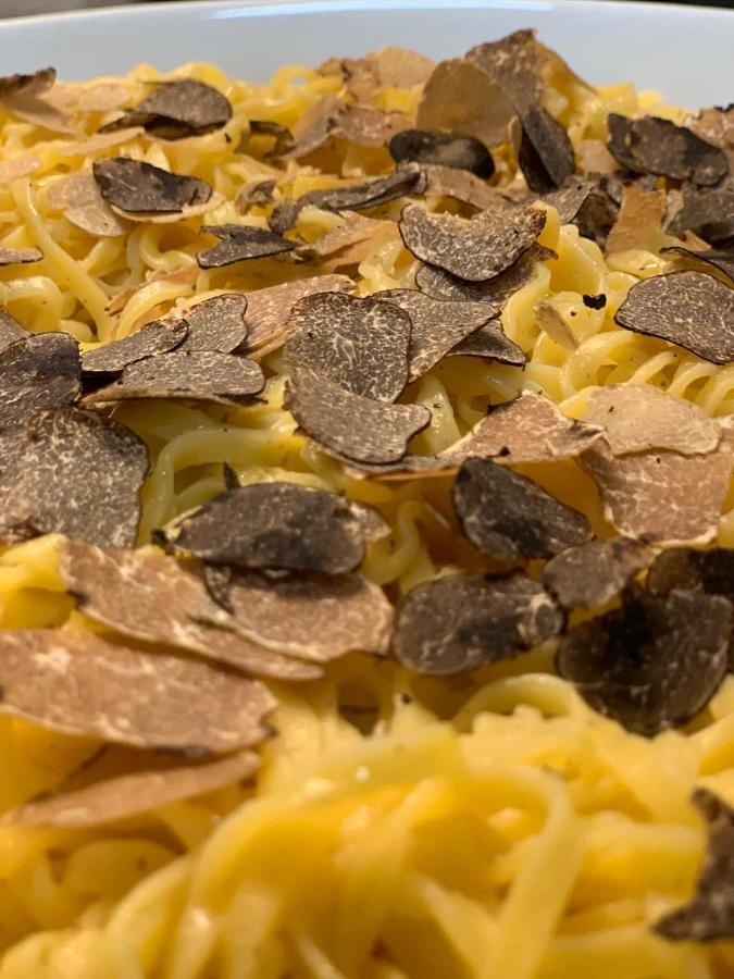 Hotel Tetto Delle Marche - Ristorante Dei Conti Cingoli Kültér fotó